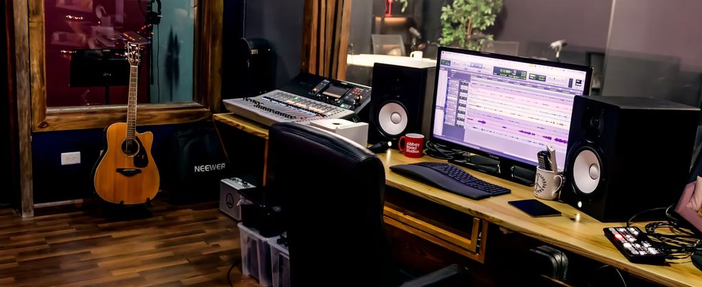 Music Studio - Control Room