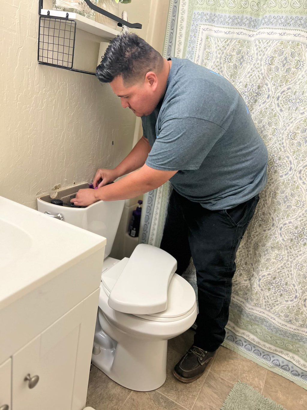 Toilet repair 