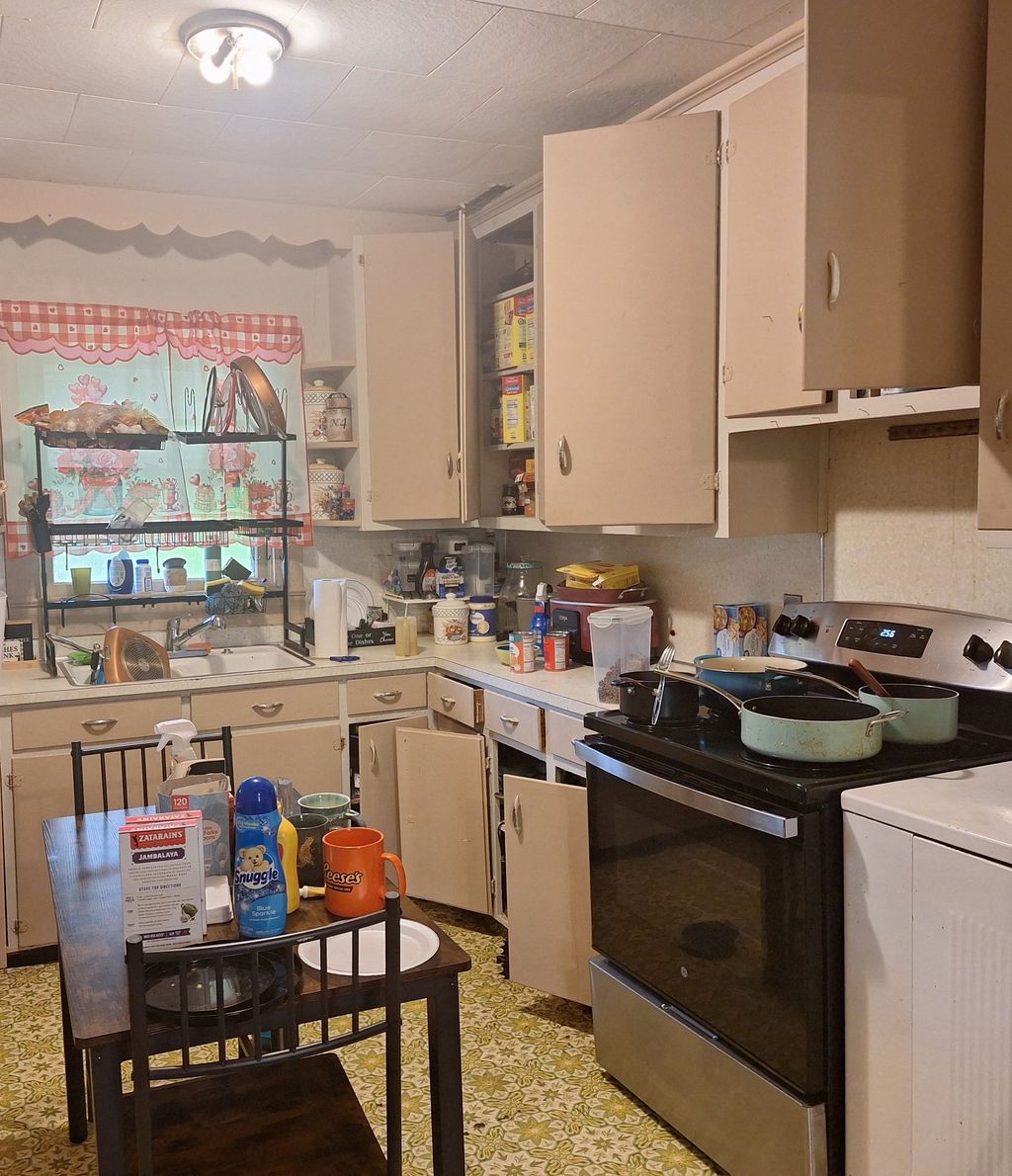 Kitchen before