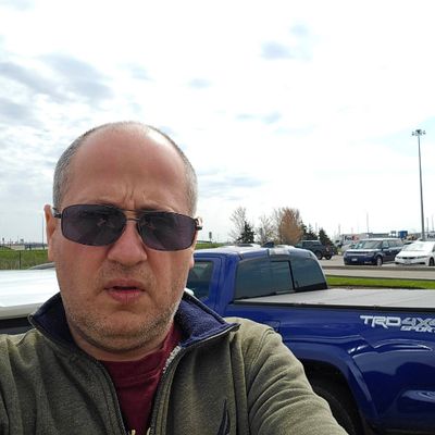 Avatar for Andrii,handyman.