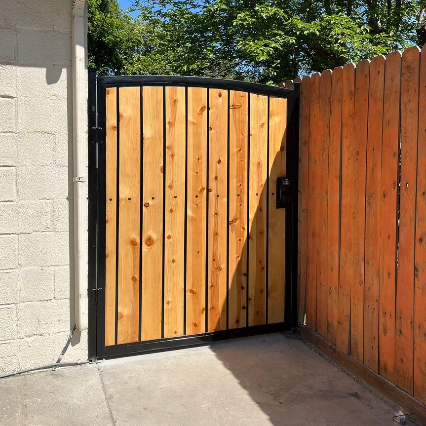 Garnica’s Custom Fencework