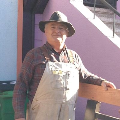 Avatar for Andrew Mihailovsky Contractor
