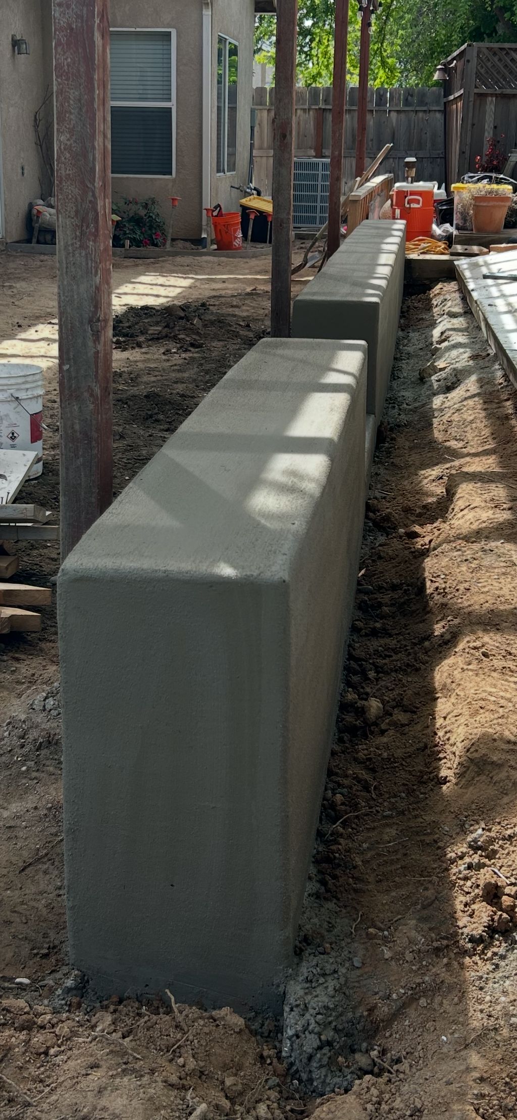 Concrete Retaining Wall 