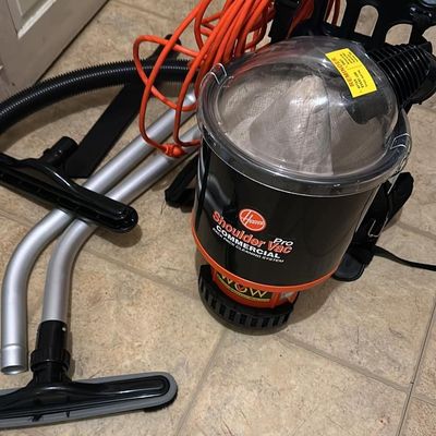 Avatar for JR cleaning  cleaning servicer