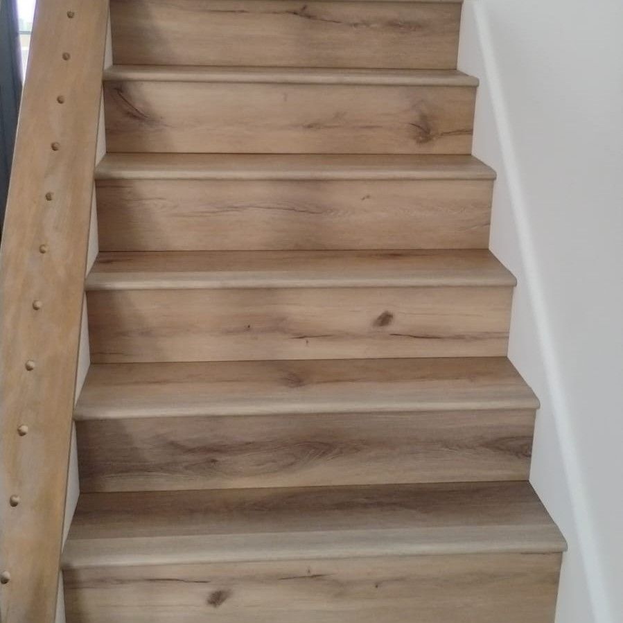 Erflooring LLc