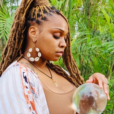 Avatar for Kiera Divine