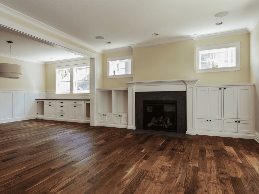 New Floors, Built ins and a living room refresh!