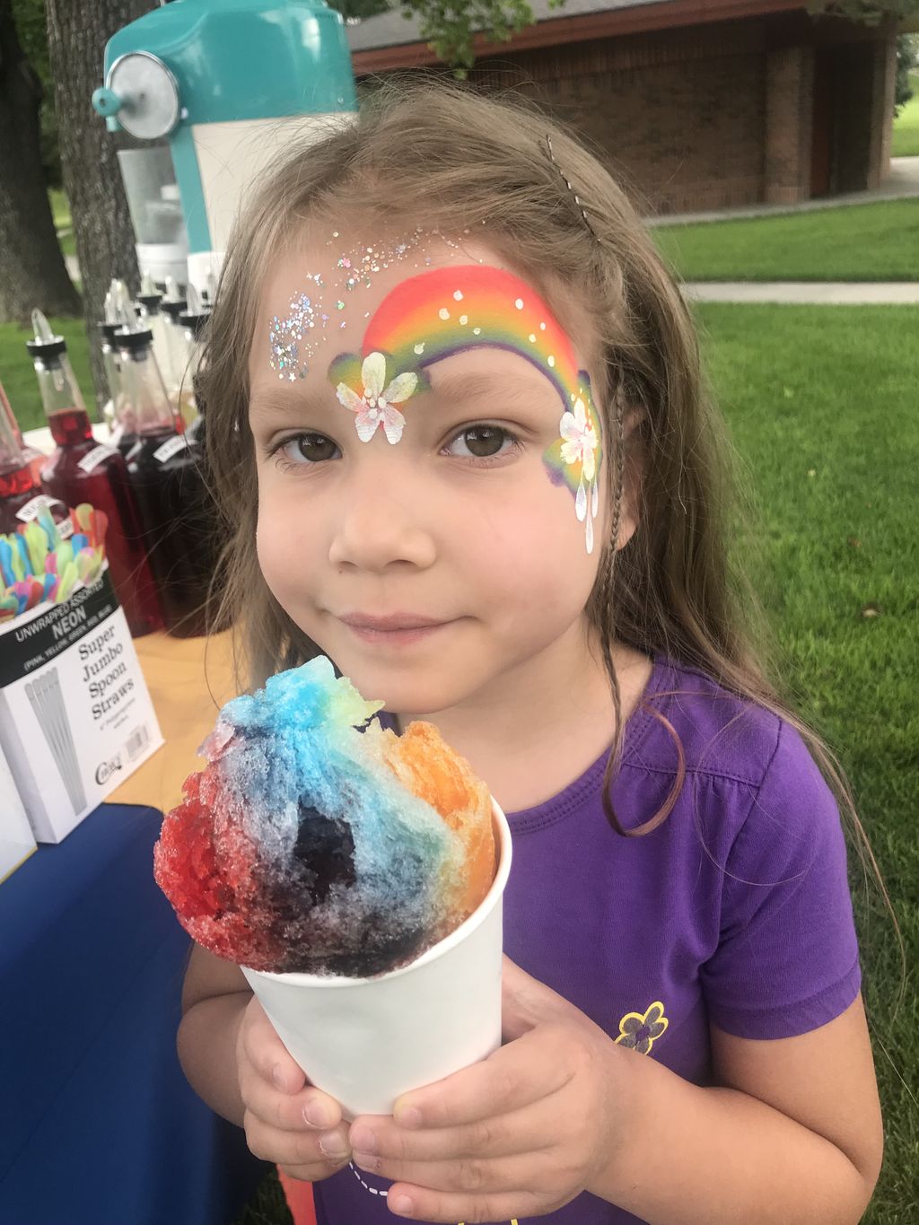A happy Hawaiian Ice customer