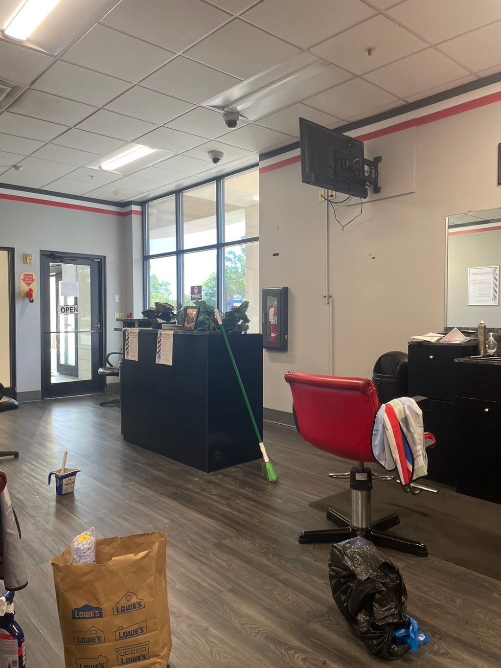Parris Island Barbershop paint job 