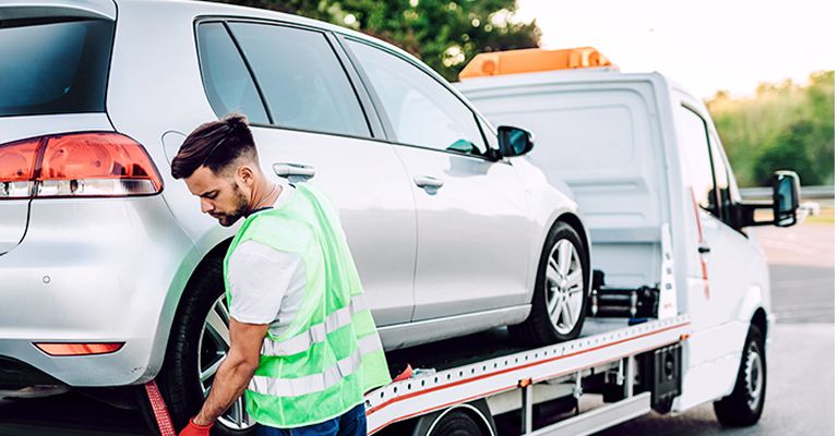 Find a tow truck driver near you