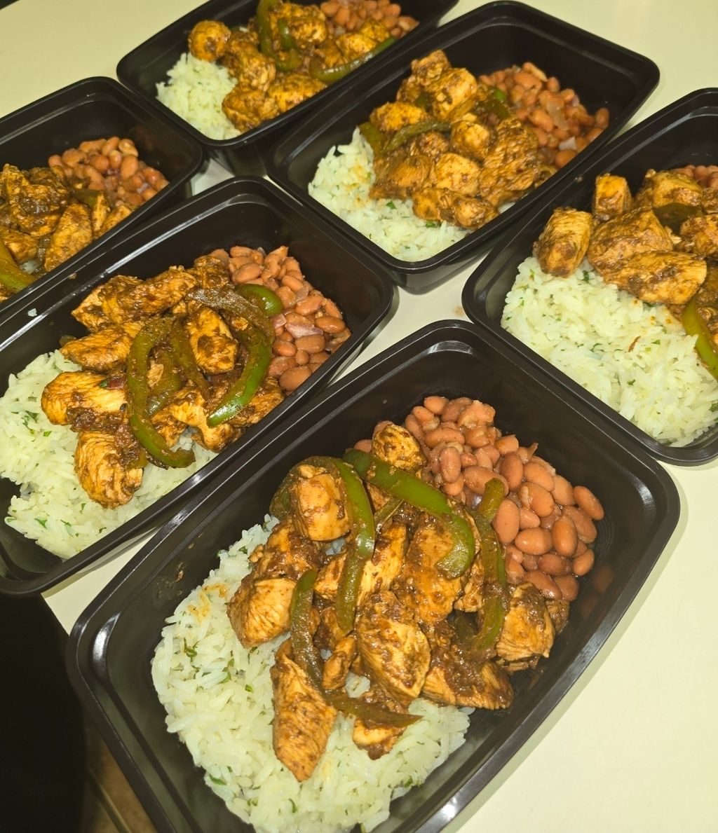 chipotle chicken burrito bowls