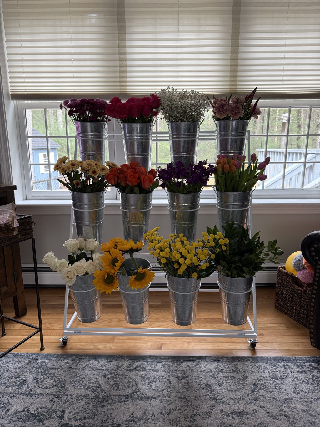 We can do a flower bouquet bar! 