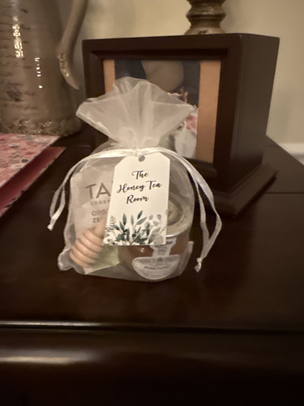 We can do favors for your guests!