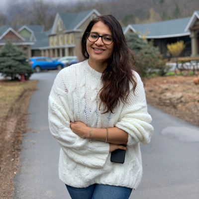 Avatar for Deepti Mansukhani