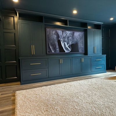 Avatar for E B custom cabinets