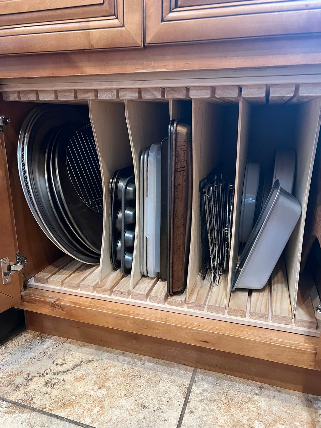 pots and pans organization