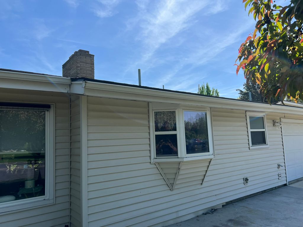 falling gutter repair