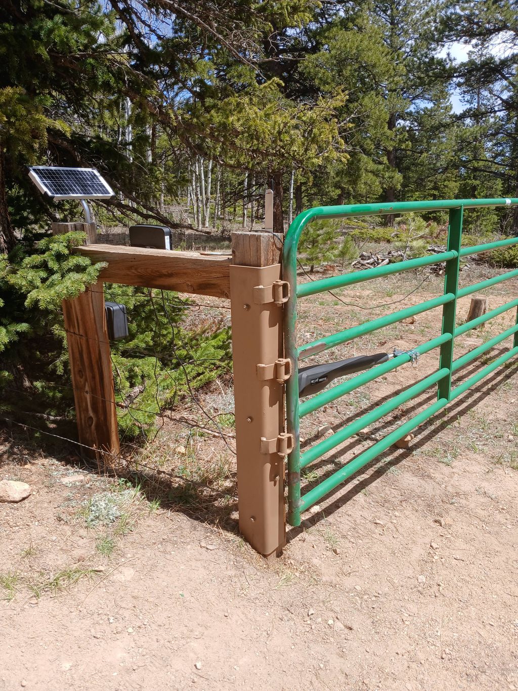 custom gate repair