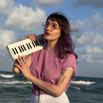 Avatar for Piano lessons with Alisa