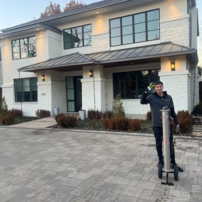 Avatar for prenuim window cleaning