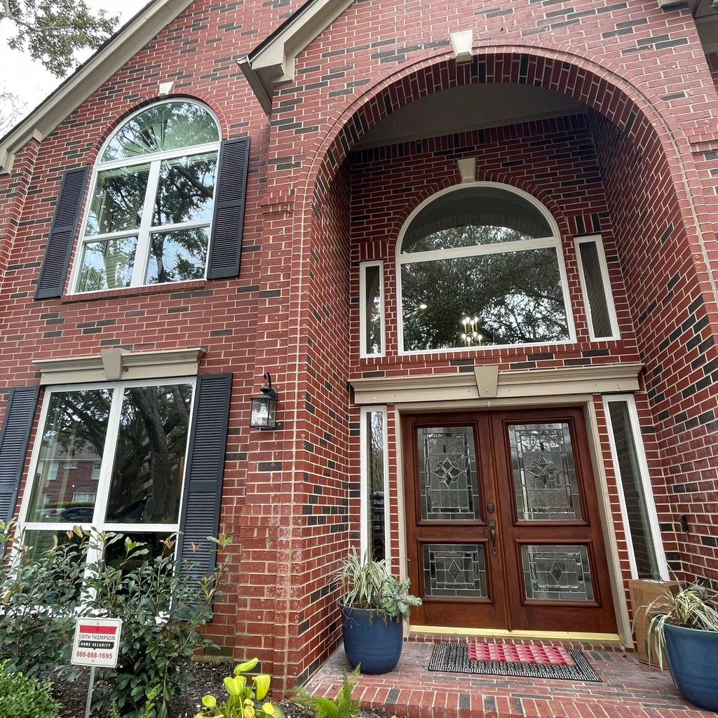 Villegas Glass & Windows