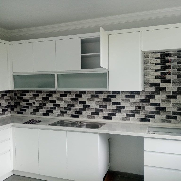 SCGold Tile Construction