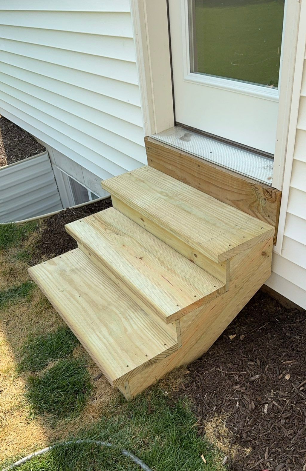 Steps built before handrail 