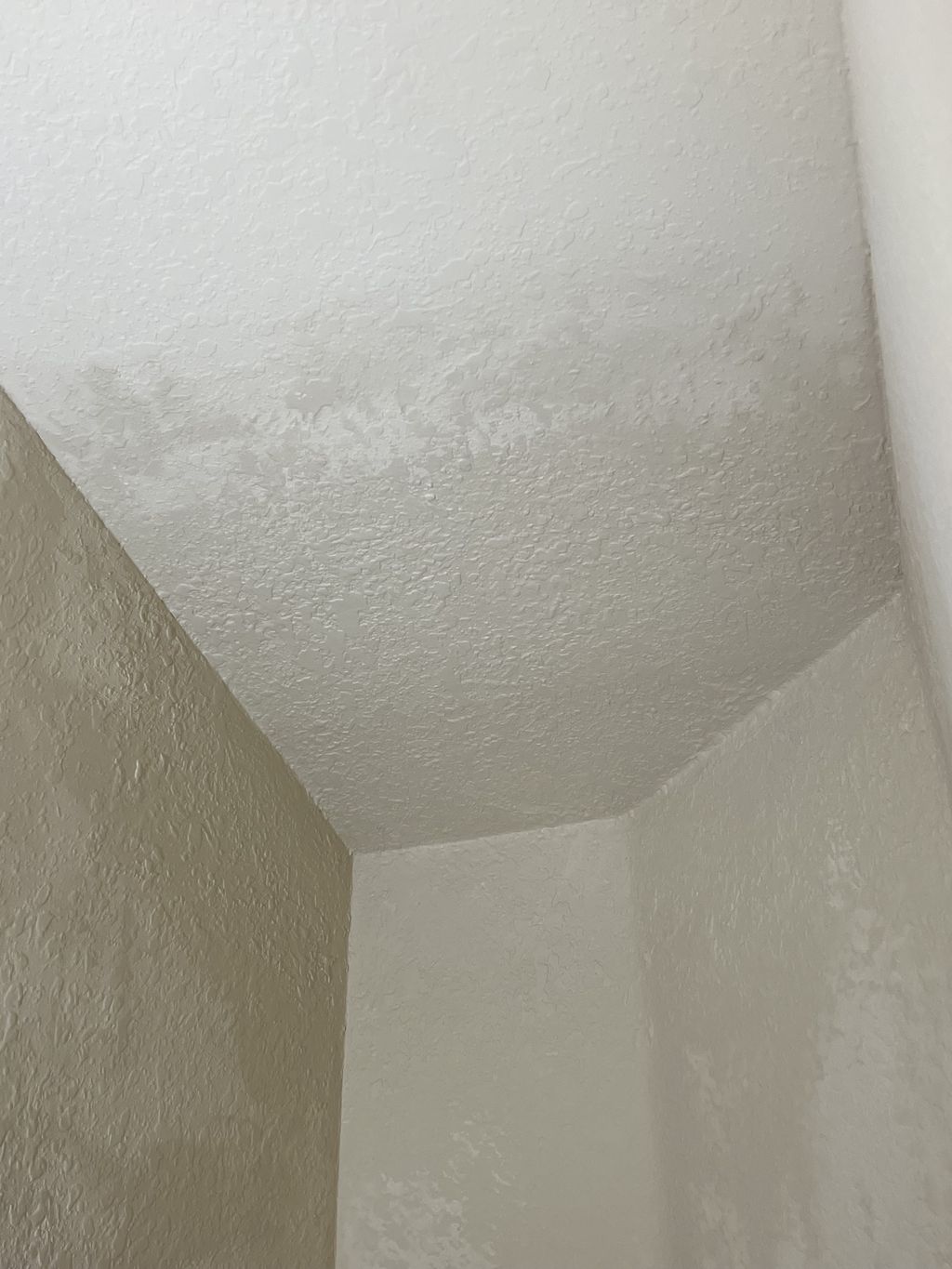 Closet Ceiling Repair / Knockdown texture/ After
