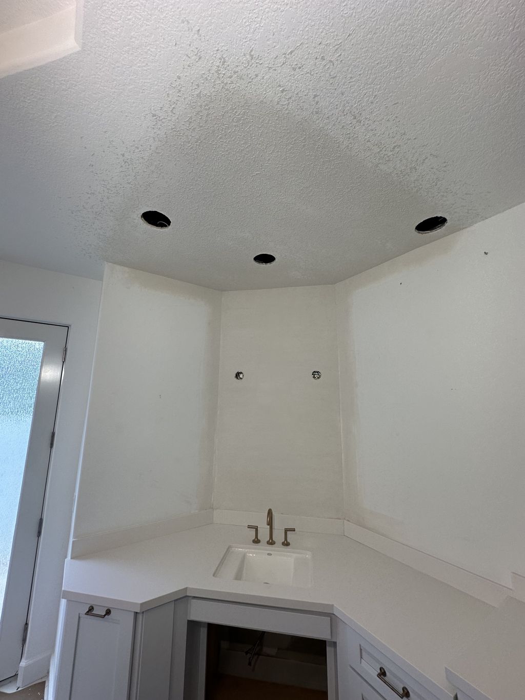 Master Bathroom Ceiling & Wall Repair / Before