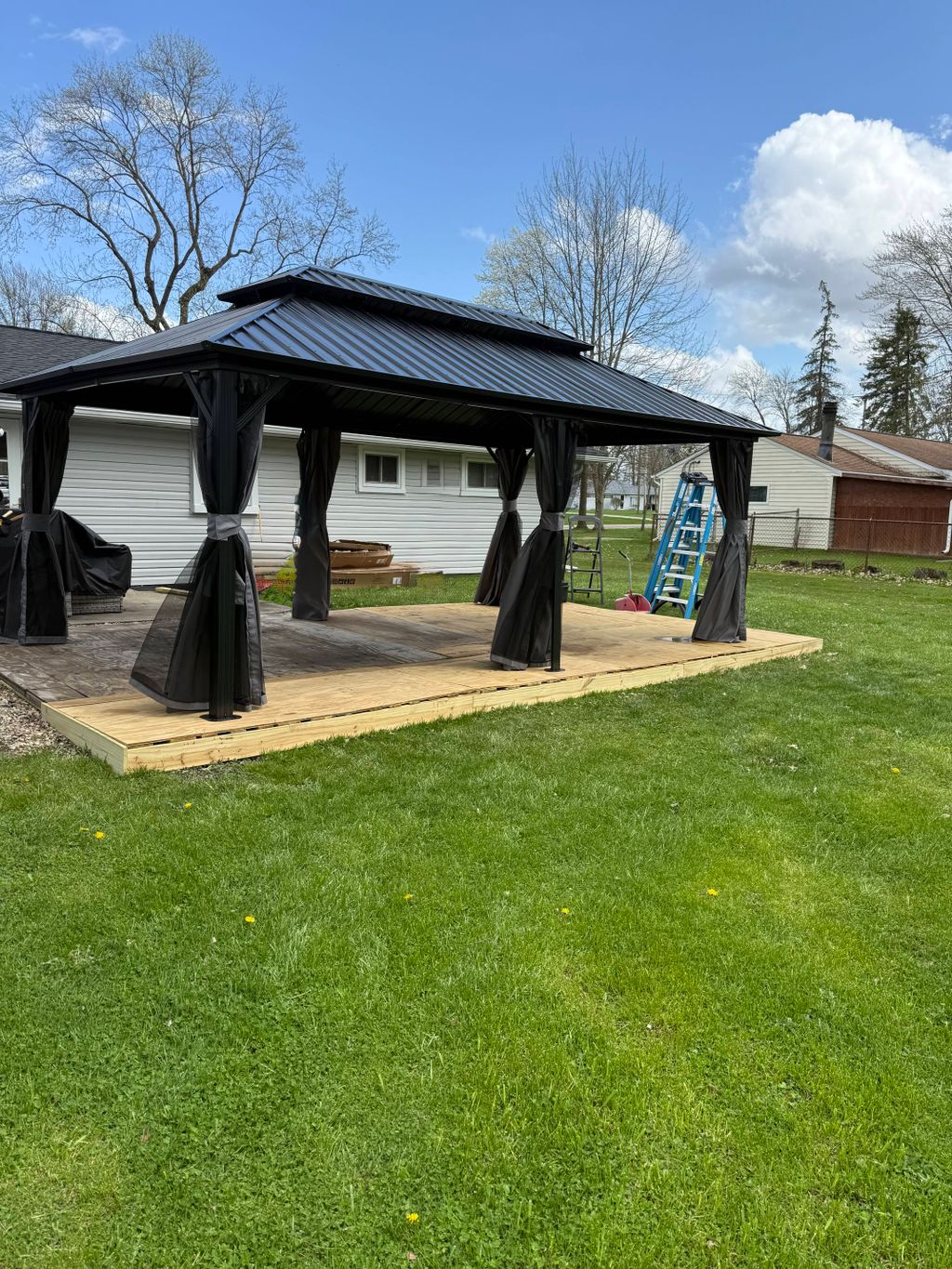 12x16 Gazebo done to perfection! 
