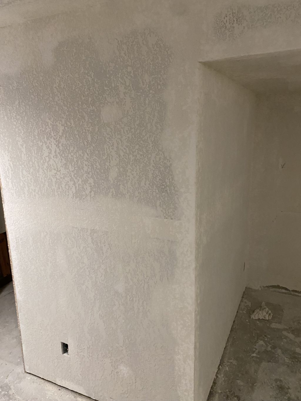 sheetrock and texture knock down finish