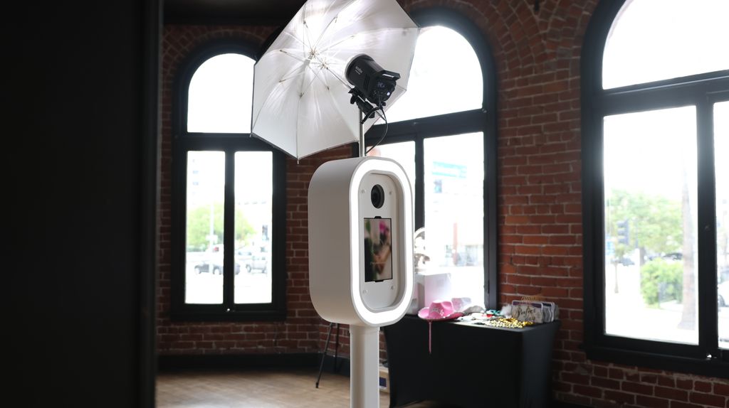 Photo Booth Expierence- Digital and Print Packages