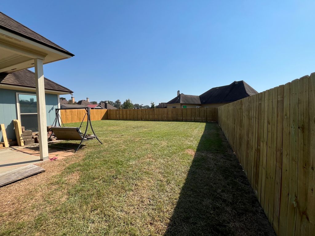 Fences & Outdoor Builds