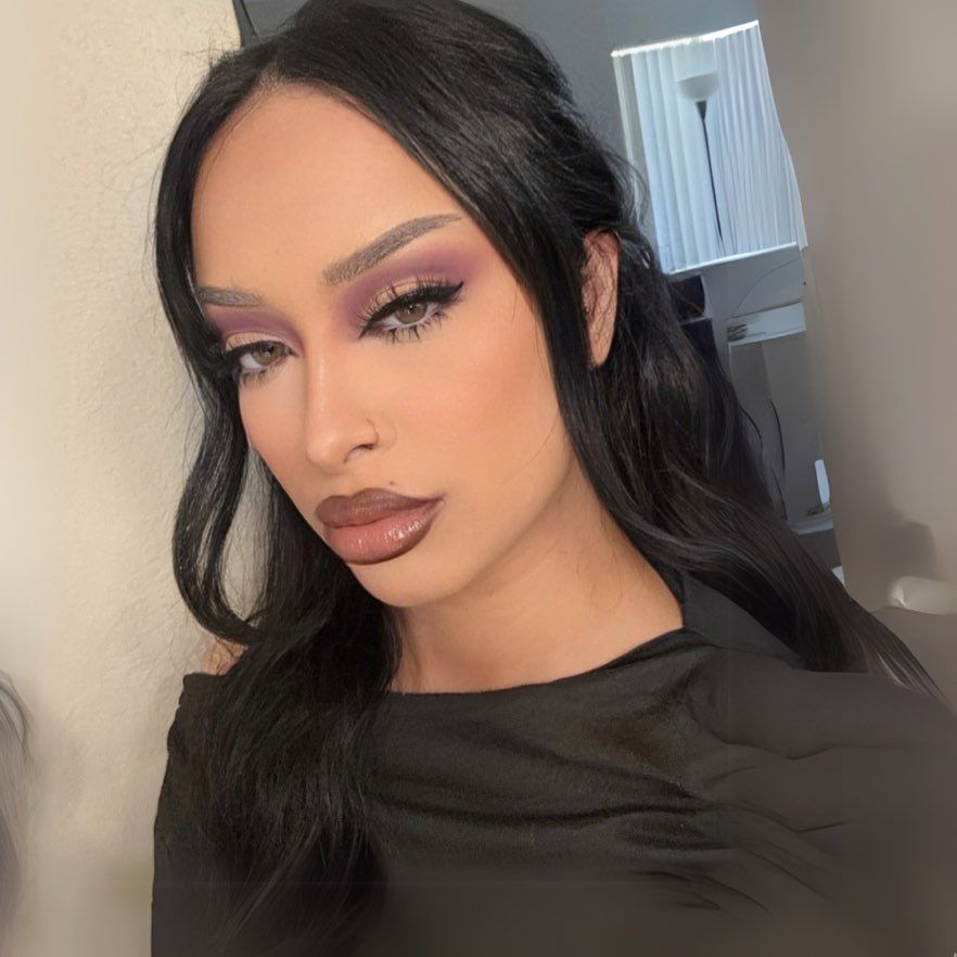 Gloss Glam by Crystal