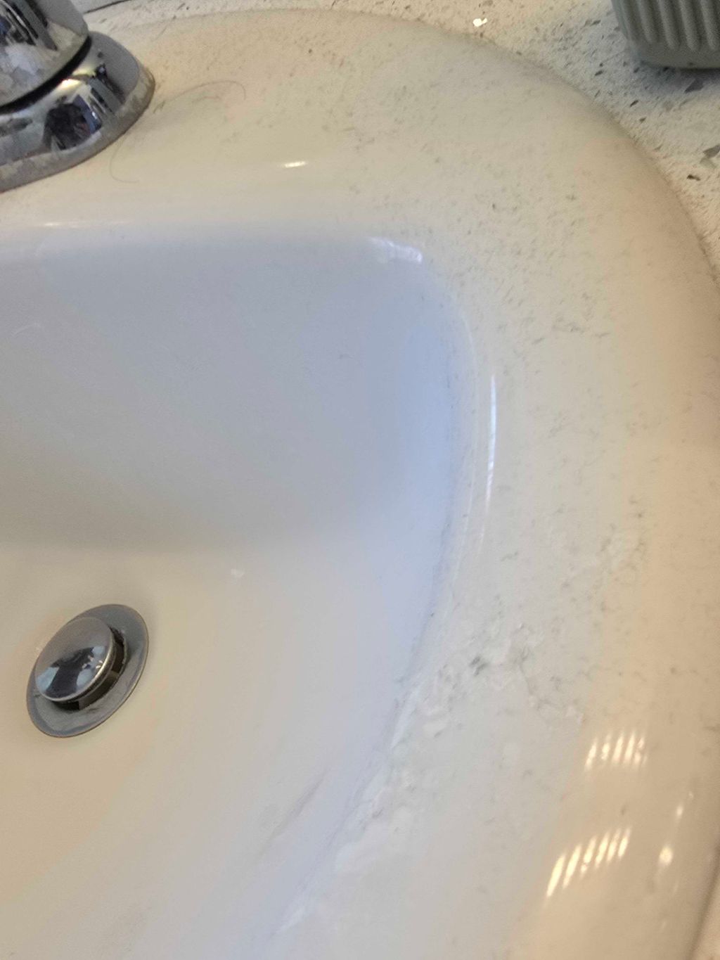 Bathroom sink (before)