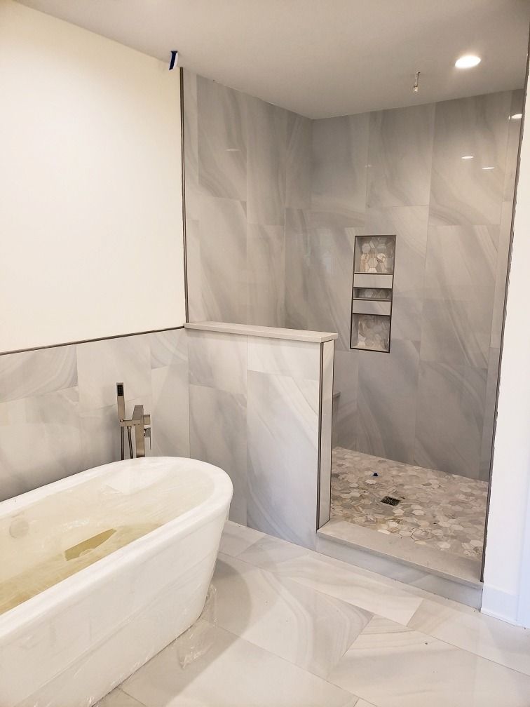 Bathroom - Tiles installation