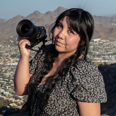 Avatar for Dezly Pics LLC