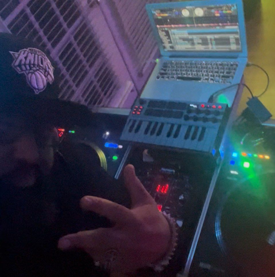 DJ JIMMY GATZBY