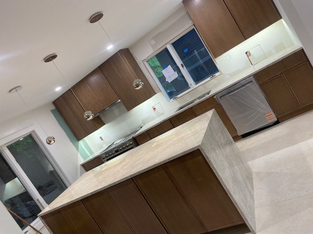 Taj Mahal Quartzite Top