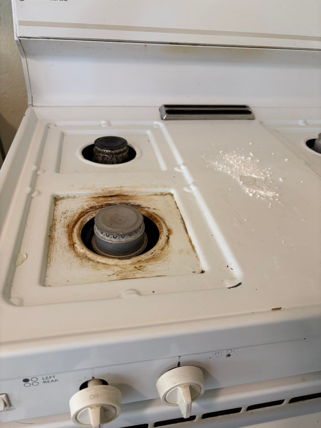 Easy cleanup on an older model stovetop! 