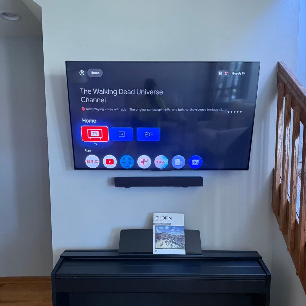 Mike Mounts TVs