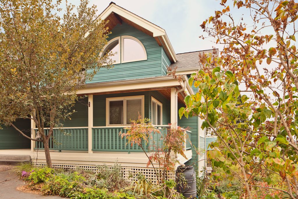 Residential exterior painting project