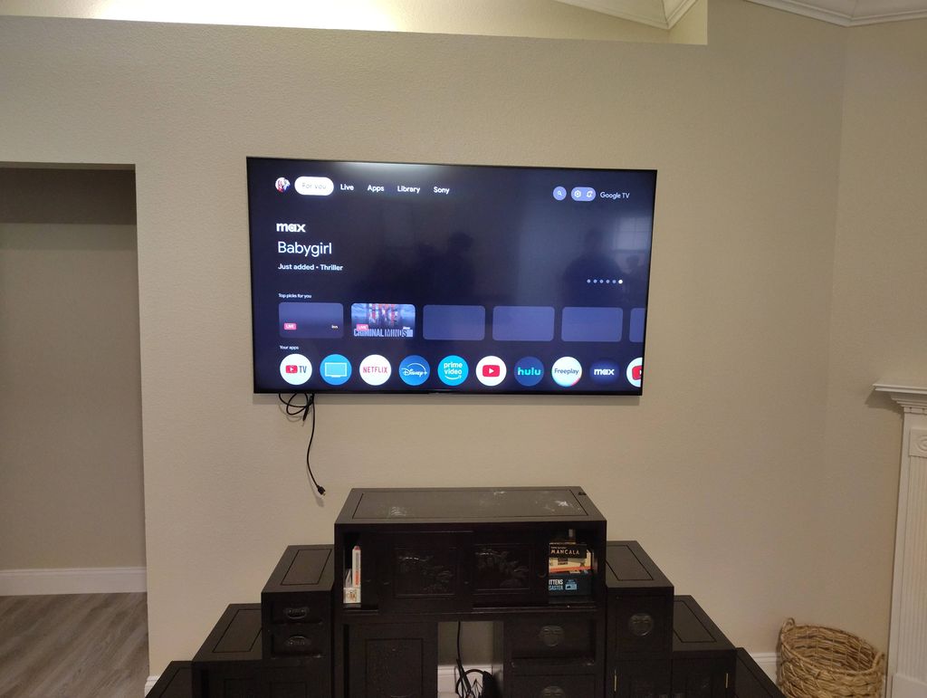 65 inch TV MOUNT 