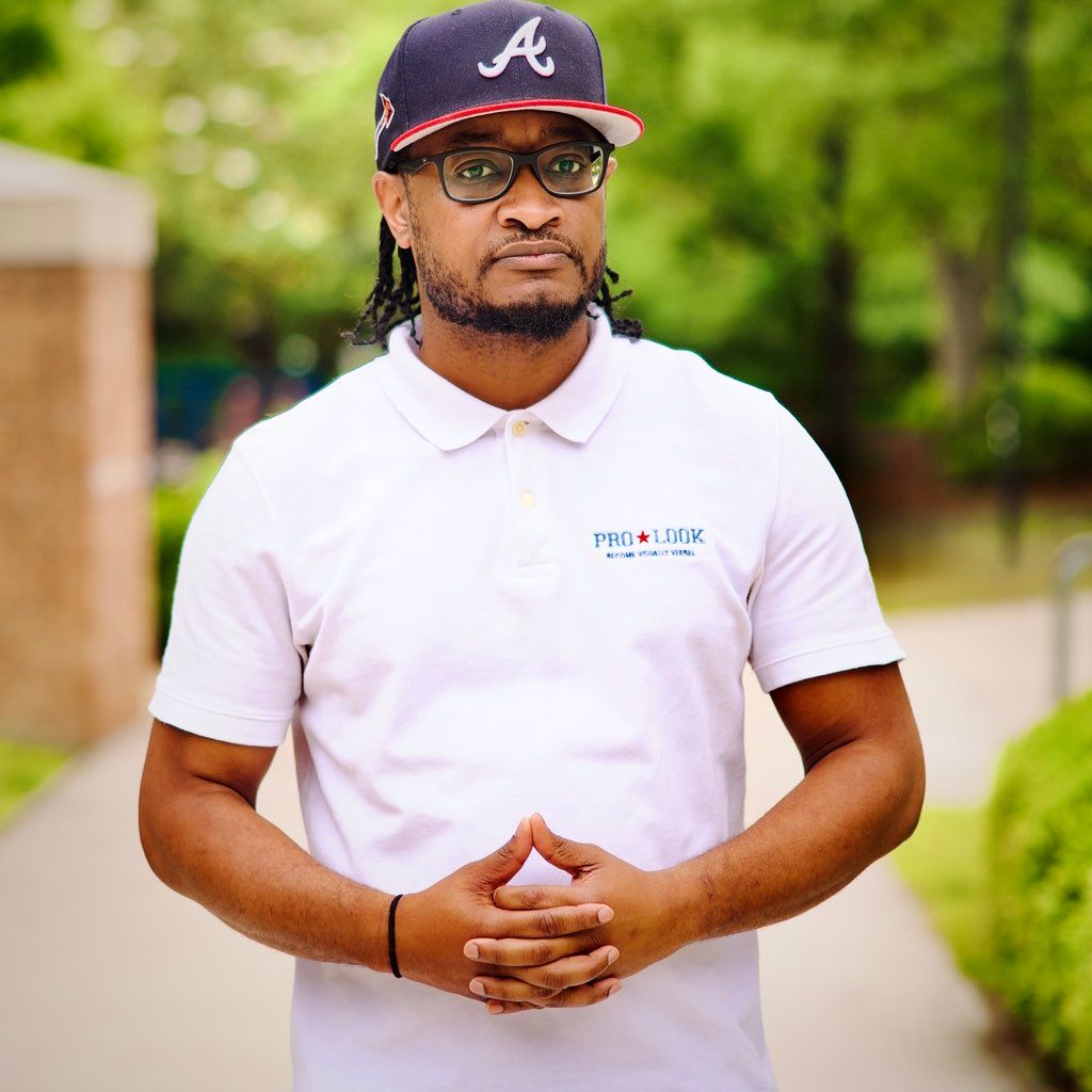PRO LOOK MEDIA LLC