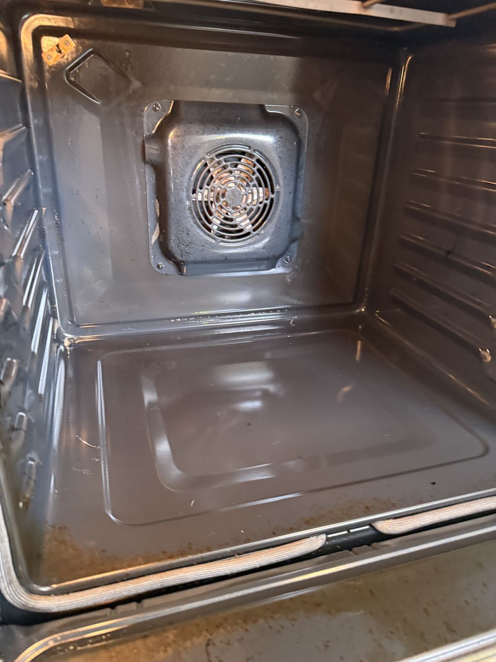 oven detail ready to bake cookies
