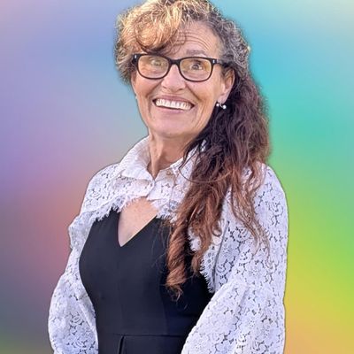 Avatar for Betsy Lajuenesse