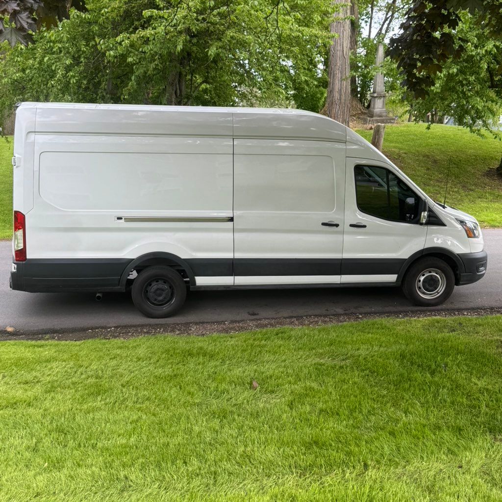 STAND OUT CARGO llc