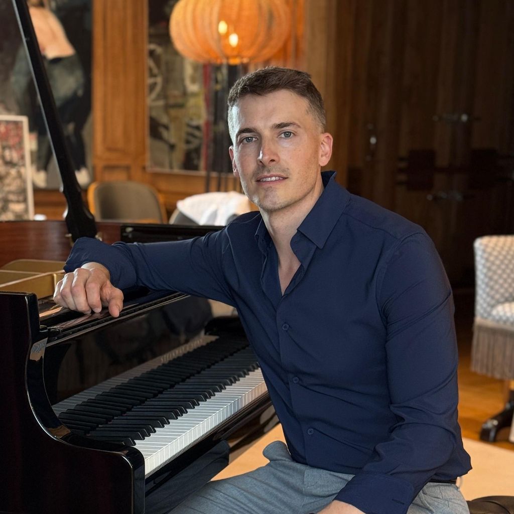 Steinway Spirio Technician