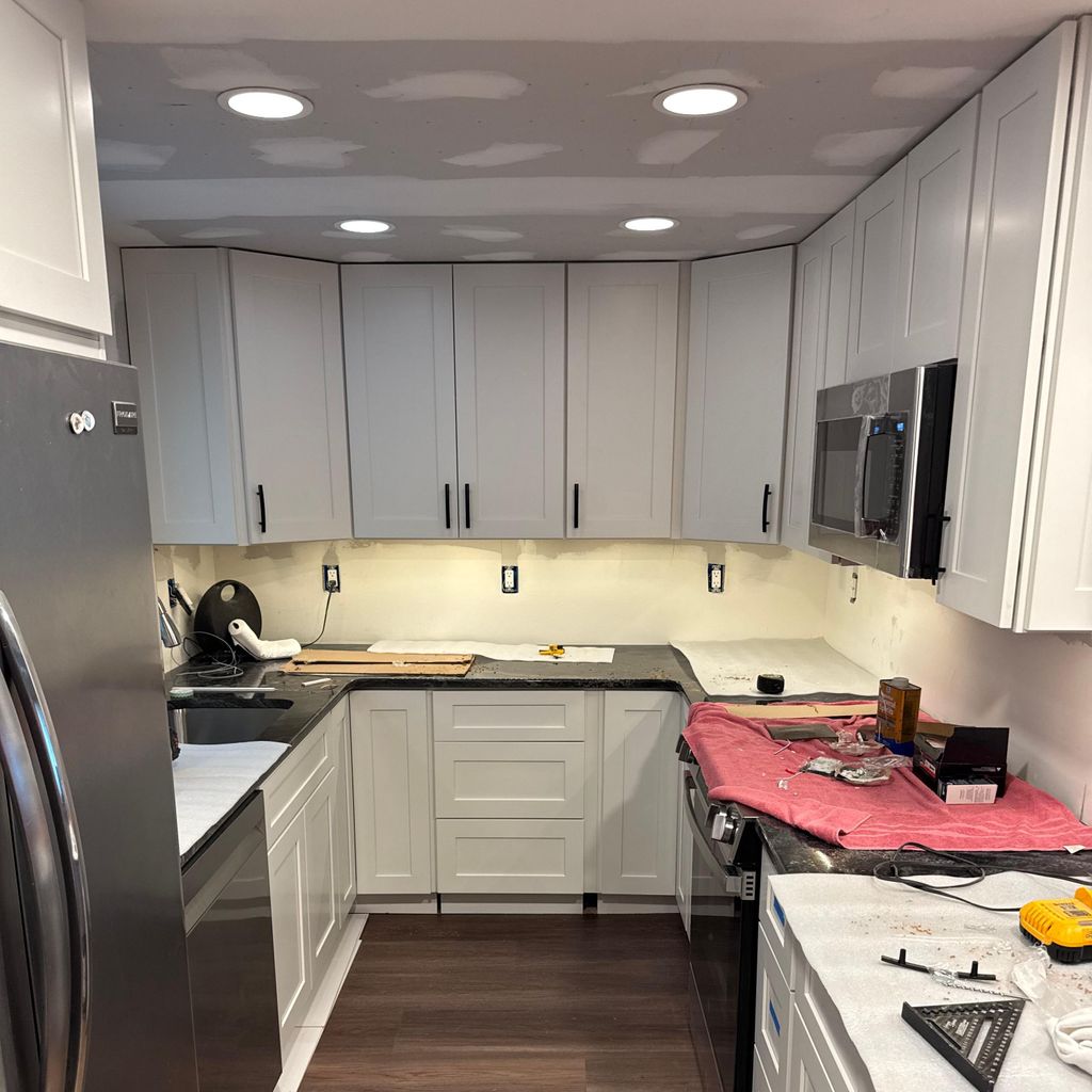 Robert J Sekel Contracting Inc