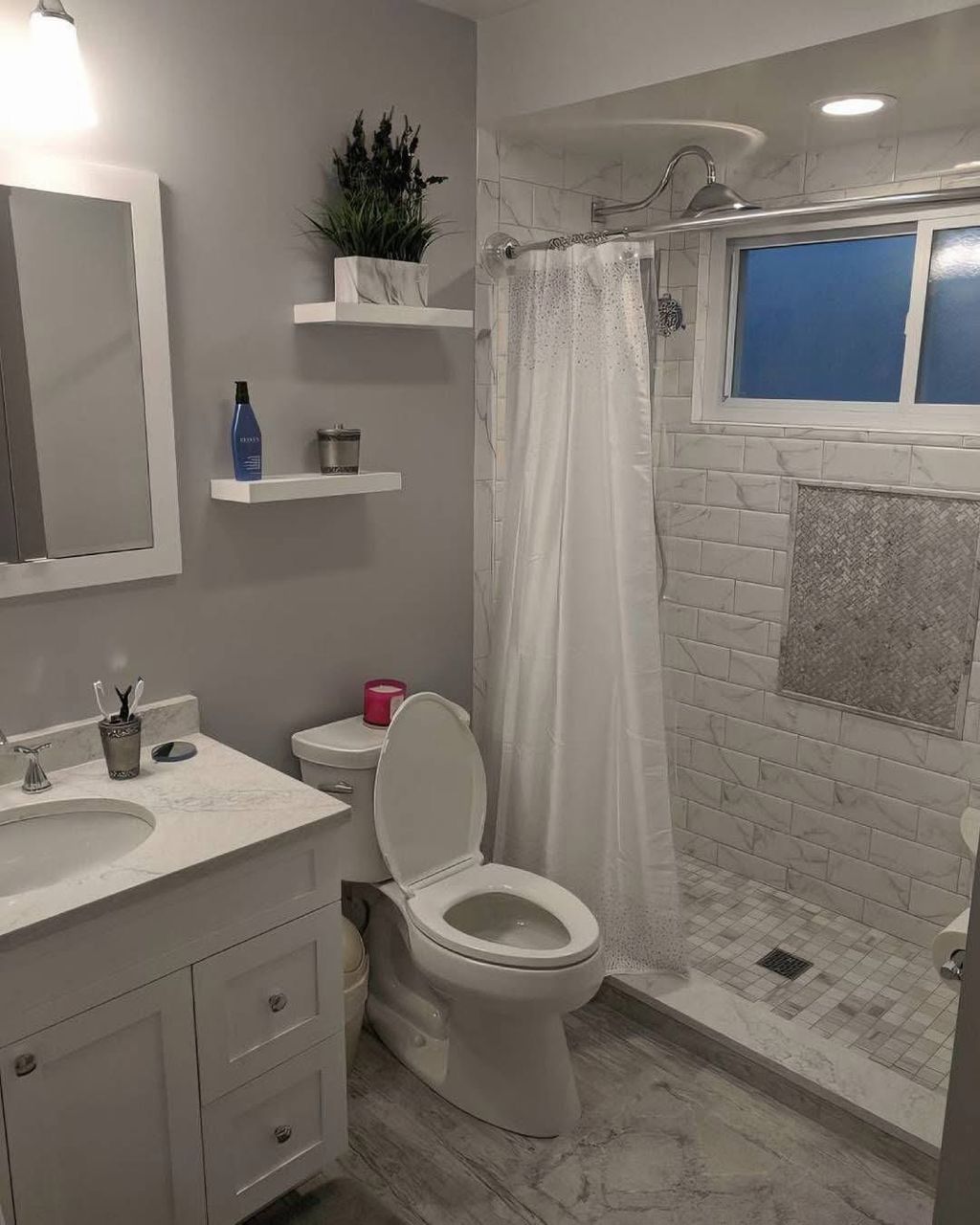It’s ready for the night shower…😌